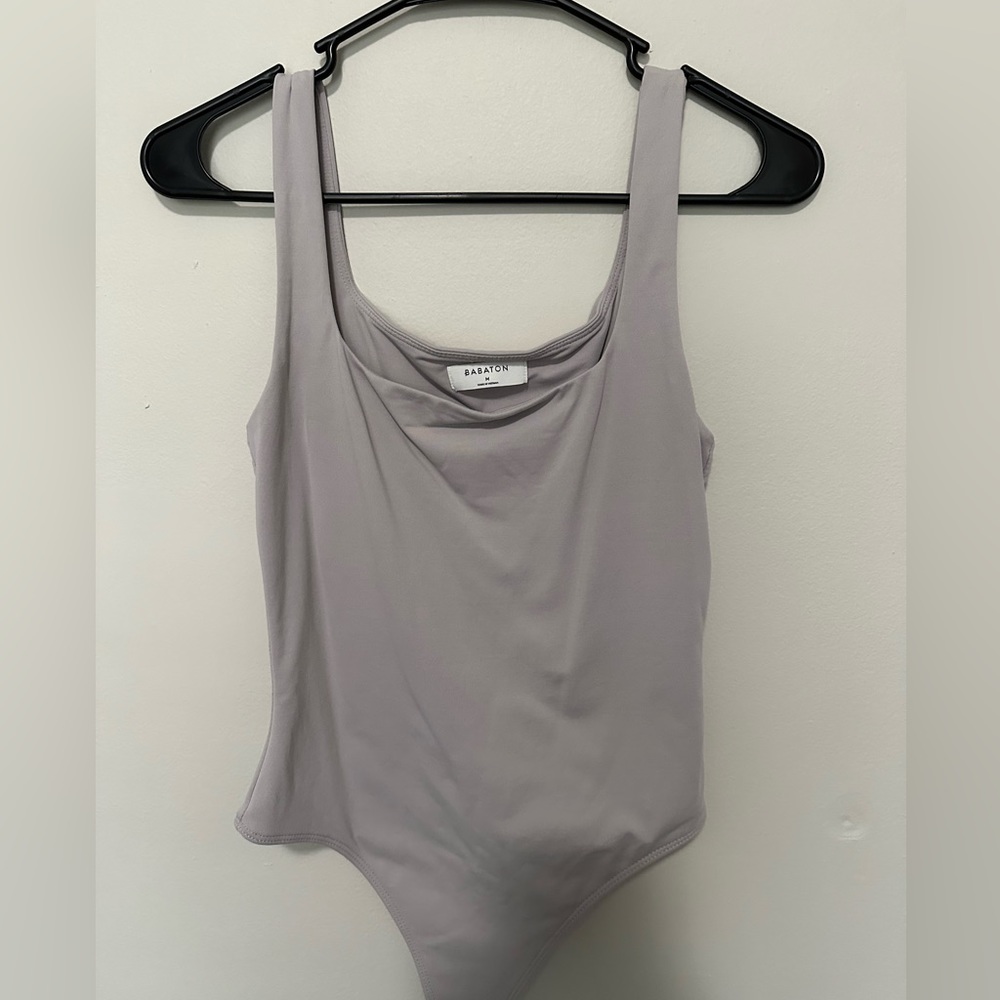 Babaton Contour Squareneck Bodysuit